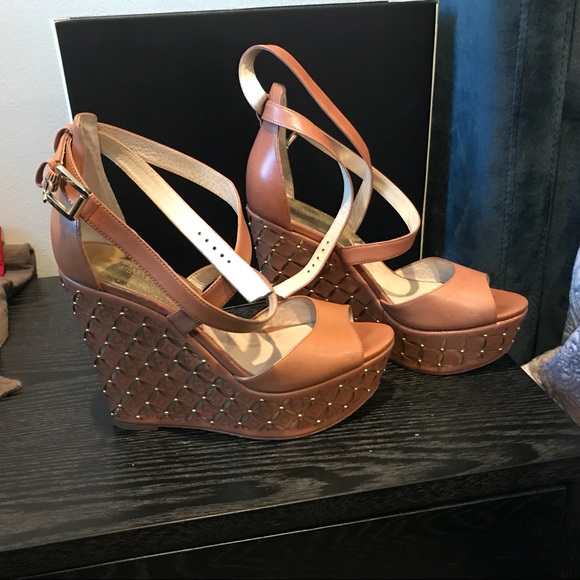 Michael Kors Wedges - Picture 1 of 5